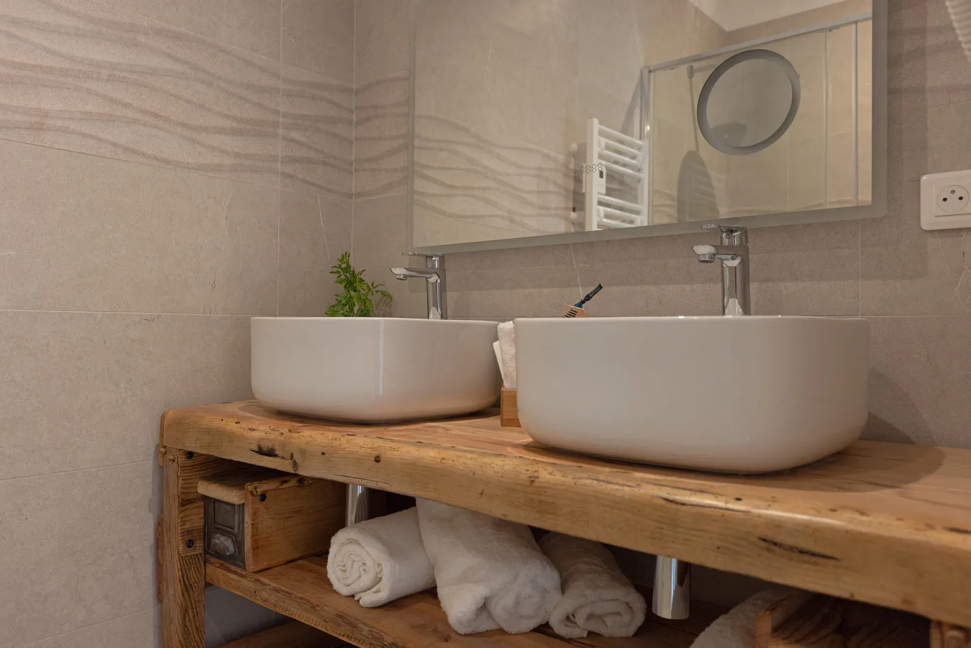 ch-de-luxe-family-goutte-d-eau-11